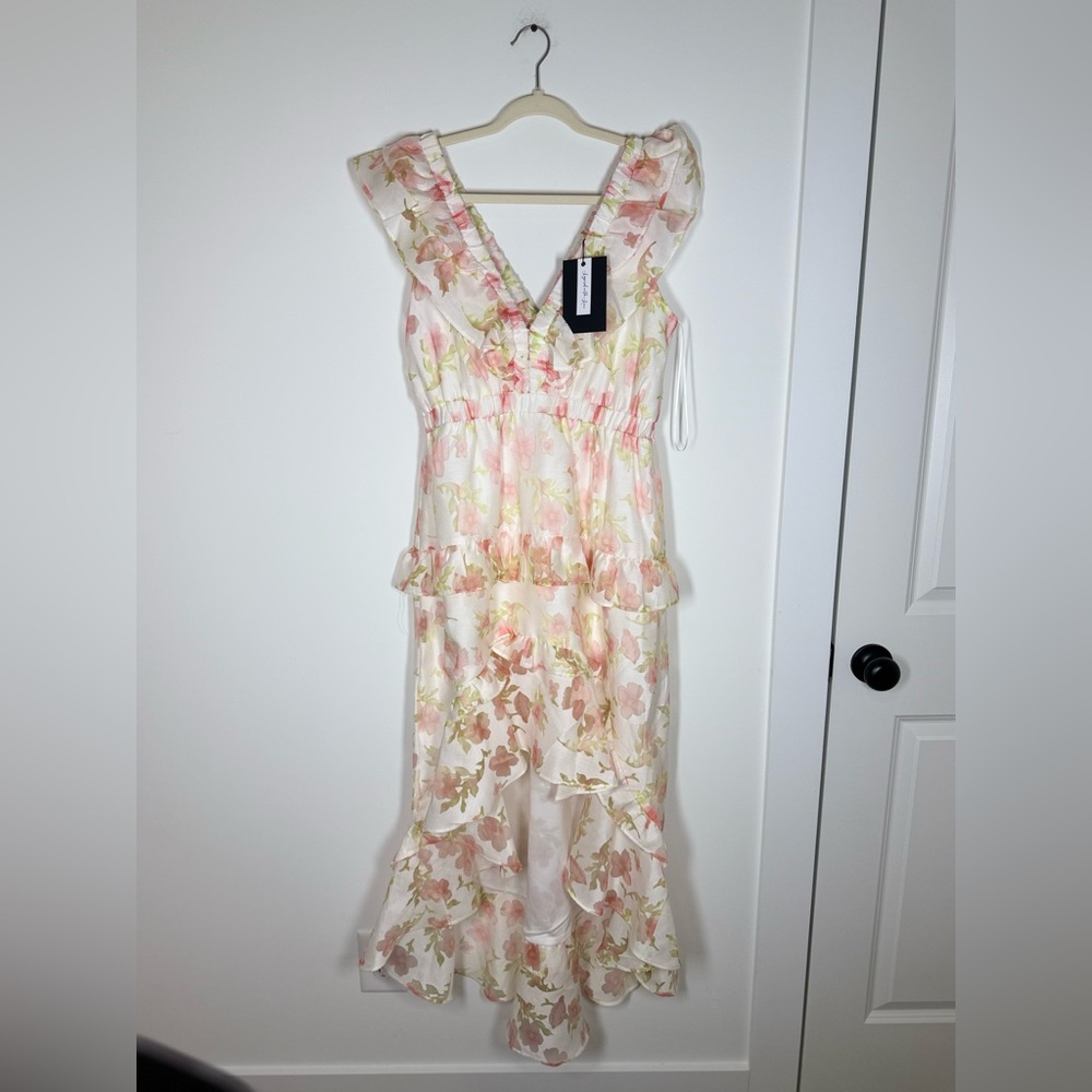 NWT Layered With Love V-Neck High Low Hem Floral Dress Med - Picture 2 of 5